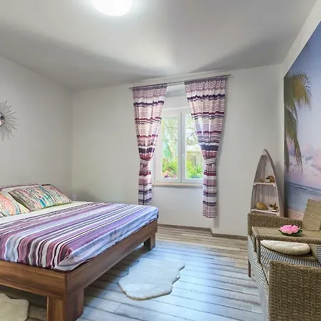 Amfiteatar Moris * פולה